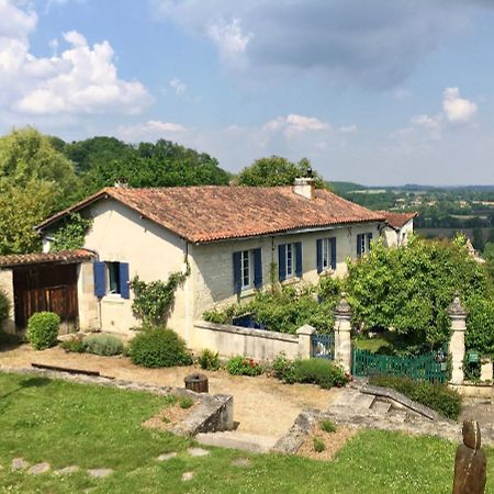 Grange Bleuet Bed & Breakfast Aubeterre-sur-Dronne Eksteriør bilde