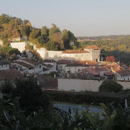 Grange Bleuet Bed & Breakfast Aubeterre-sur-Dronne Eksteriør bilde